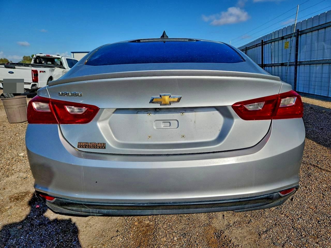 2017 CHEVROLET MALIBU LS photo 6