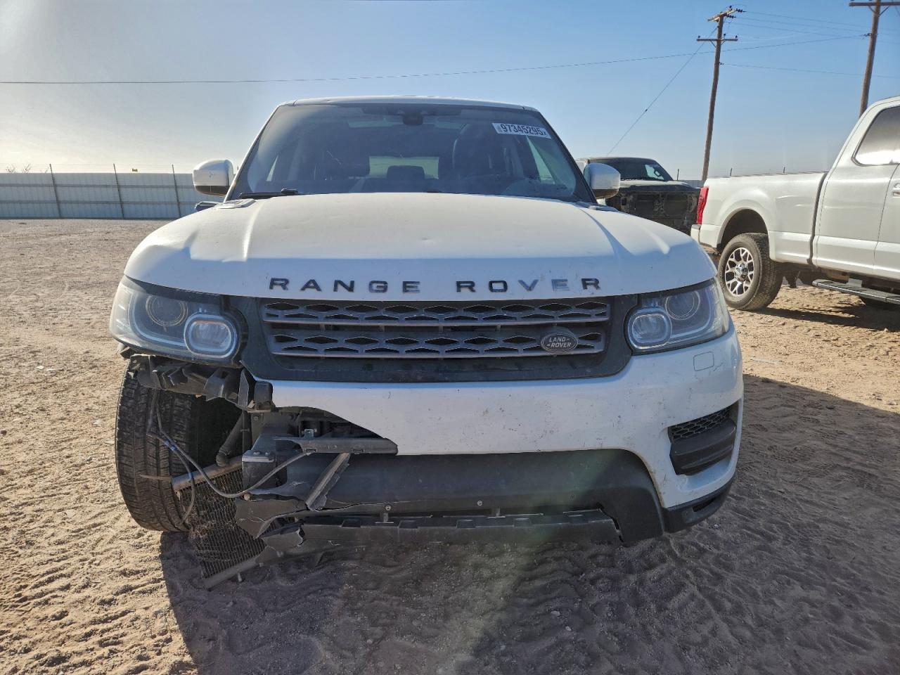 2017 LAND ROVER RANGE ROVER SPORT SE photo 9