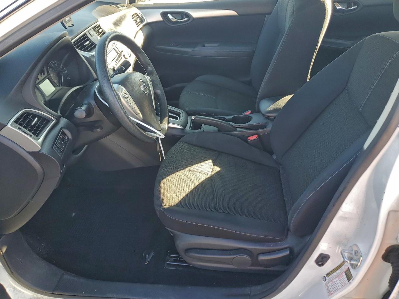 2016 NISSAN SENTRA S photo 13