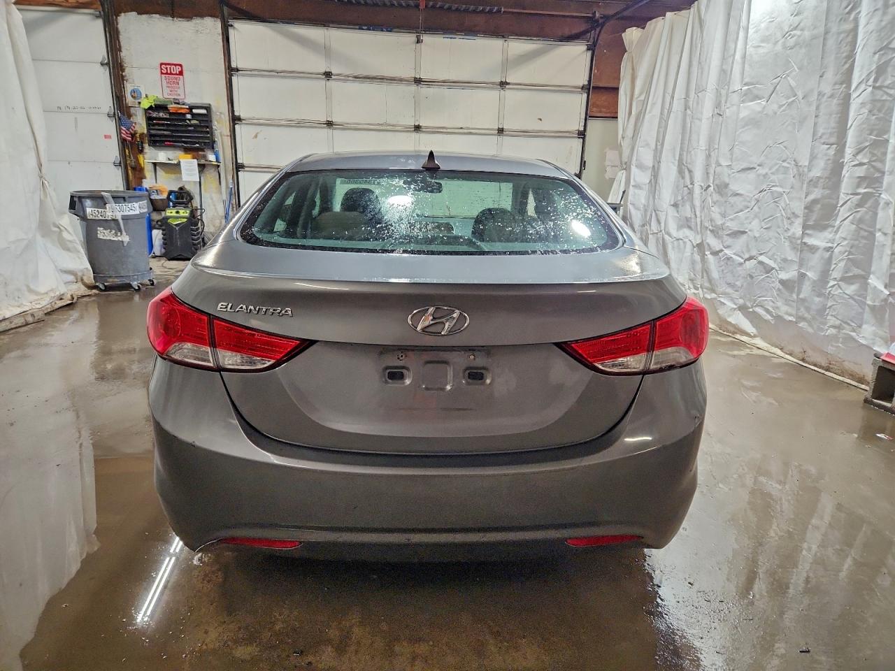 2013 HYUNDAI ELANTRA GLS photo 11