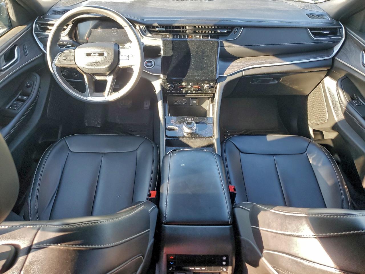 2024 JEEP GRAND CHEROKEE L LIMITED photo 8