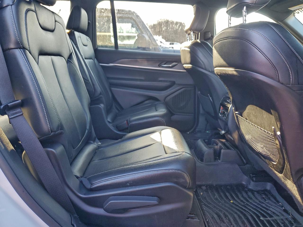 2024 JEEP GRAND CHEROKEE L LIMITED photo 11