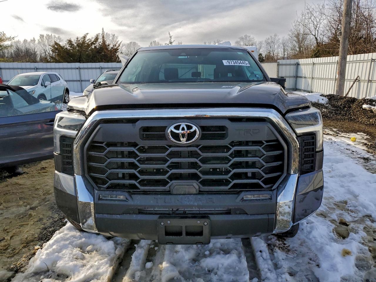 2024 TOYOTA TUNDRA CREWMAX SR5 photo 9
