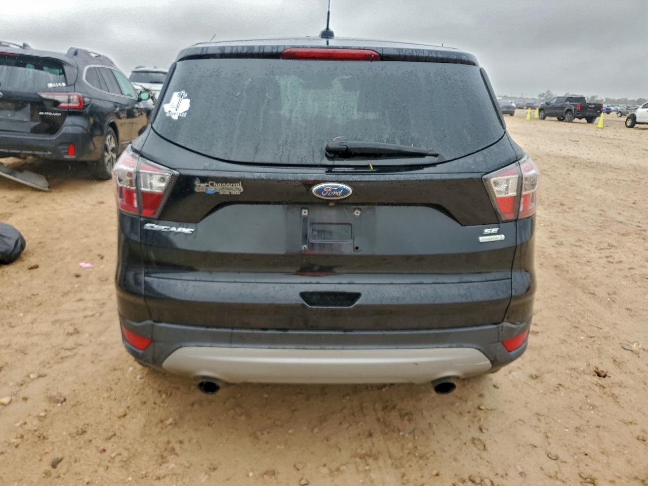 2017 FORD ESCAPE SE photo 16