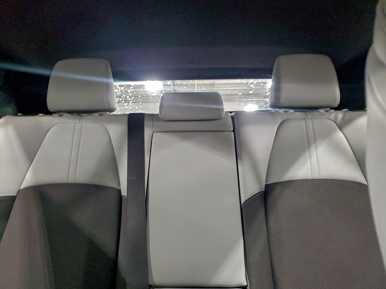 2020 TOYOTA COROLLA XSE photo 19
