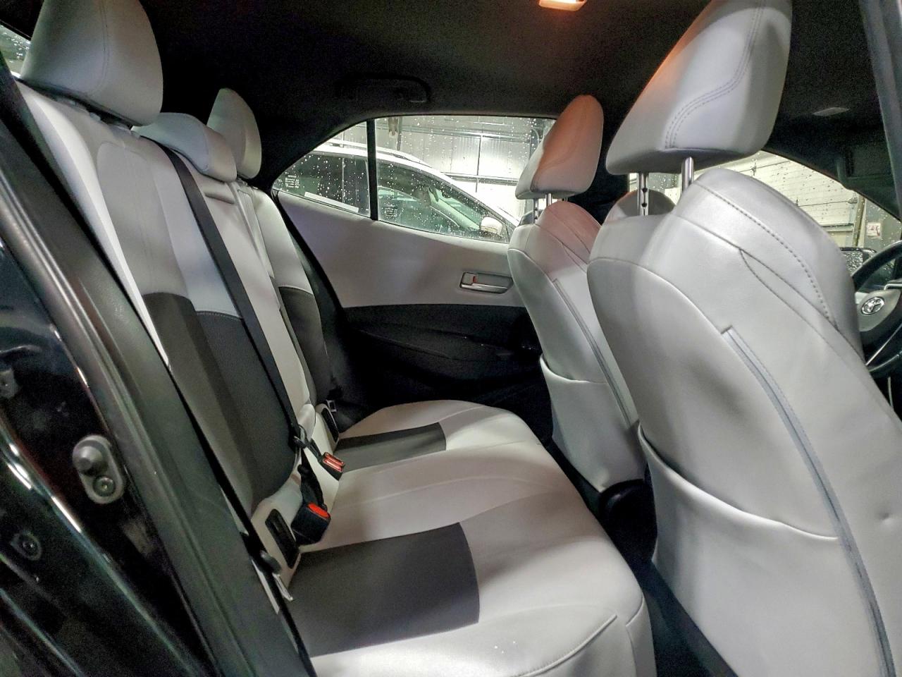 2020 TOYOTA COROLLA XSE photo 21