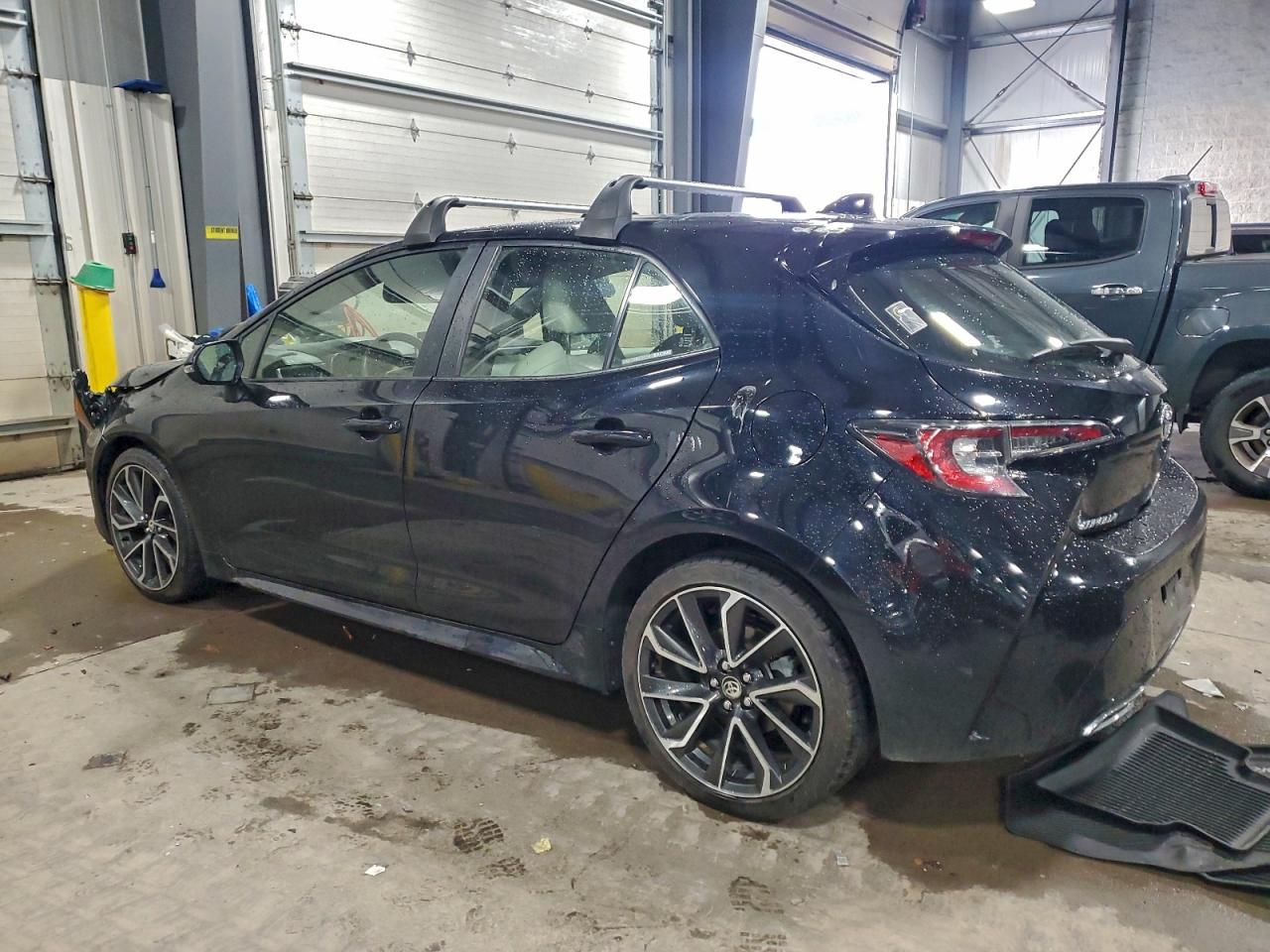 2020 TOYOTA COROLLA XSE photo 3