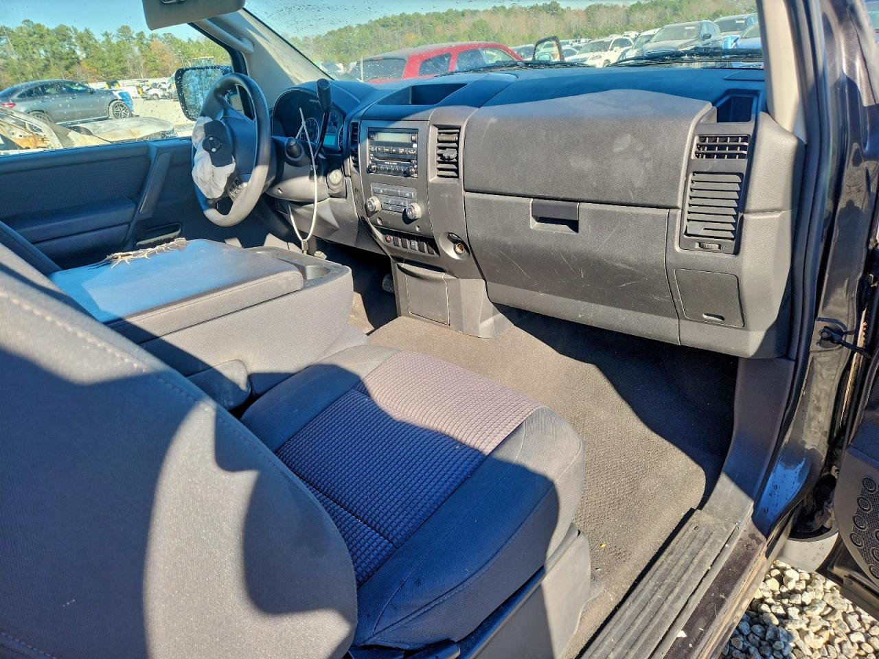 2009 NISSAN TITAN XE photo 22