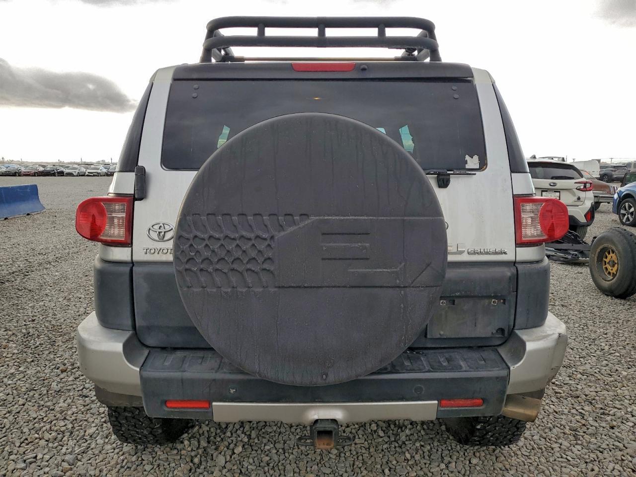 2007 TOYOTA FJ CRUISER photo 6