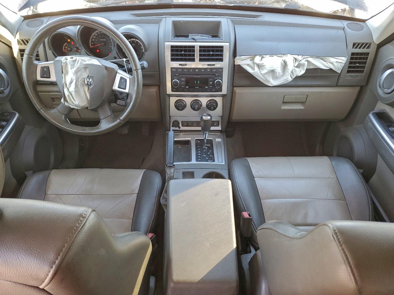 2008 DODGE NITRO SLT photo 8