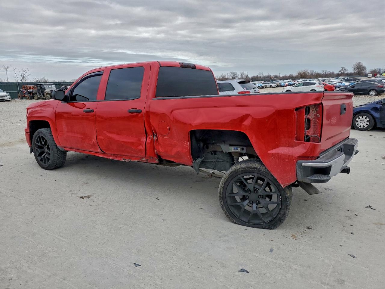 2014 CHEVROLET SILVERADO K1500 LT photo 3