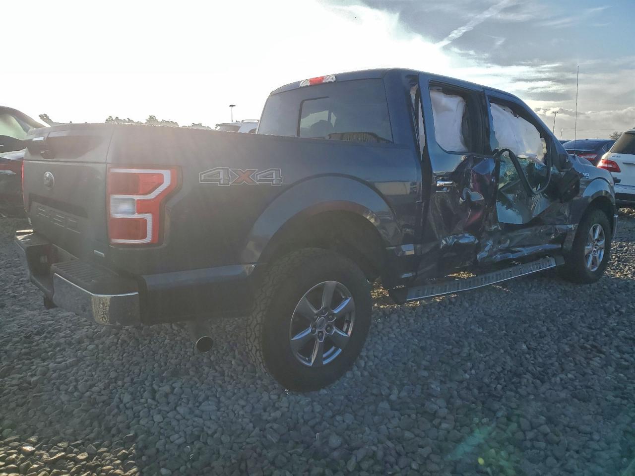 2018 FORD F150 SUPERCREW photo 3