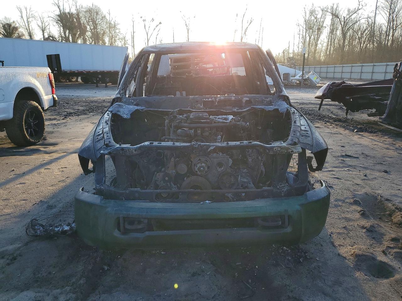 2018 RAM 3500 SLT CREW CAB 4W photo 5
