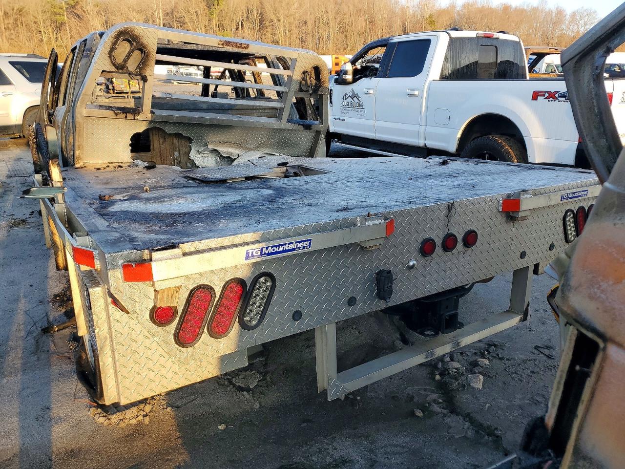 2018 RAM 3500 SLT CREW CAB 4W photo 6