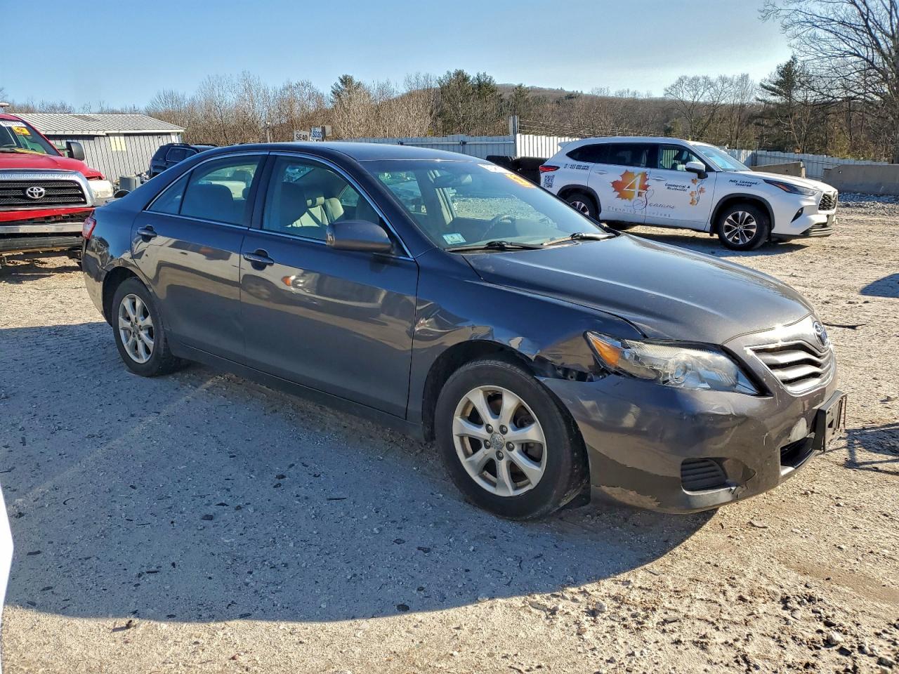 2011 TOYOTA CAMRY BASE photo 7