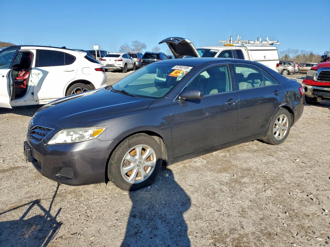2011 TOYOTA CAMRY