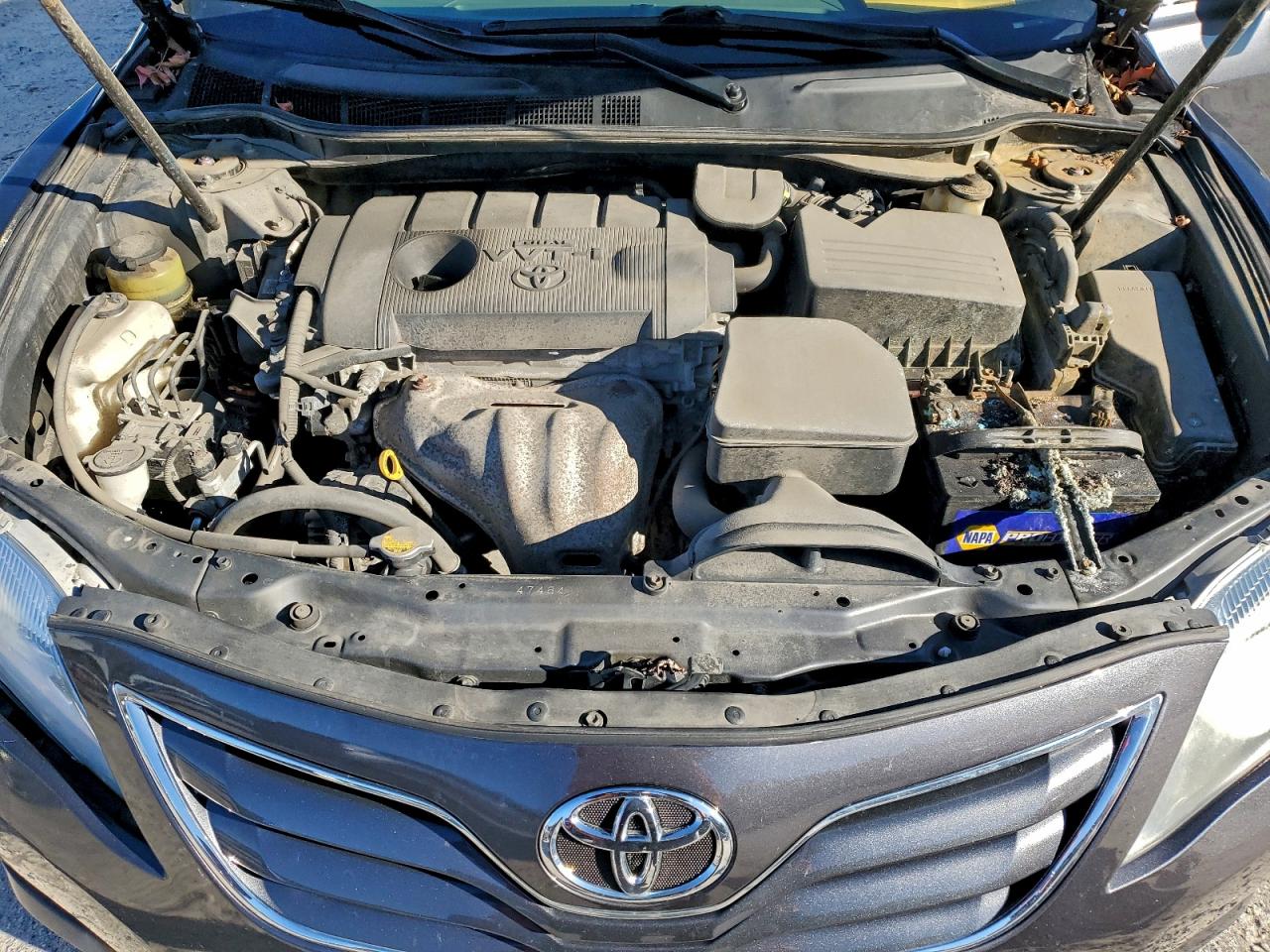2011 TOYOTA CAMRY BASE photo 21