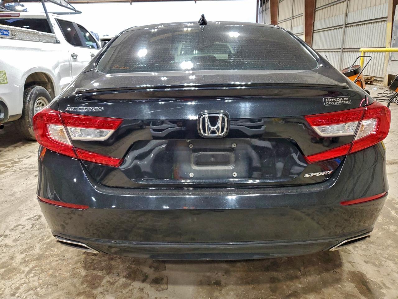 2018 HONDA ACCORD SPORT photo 16