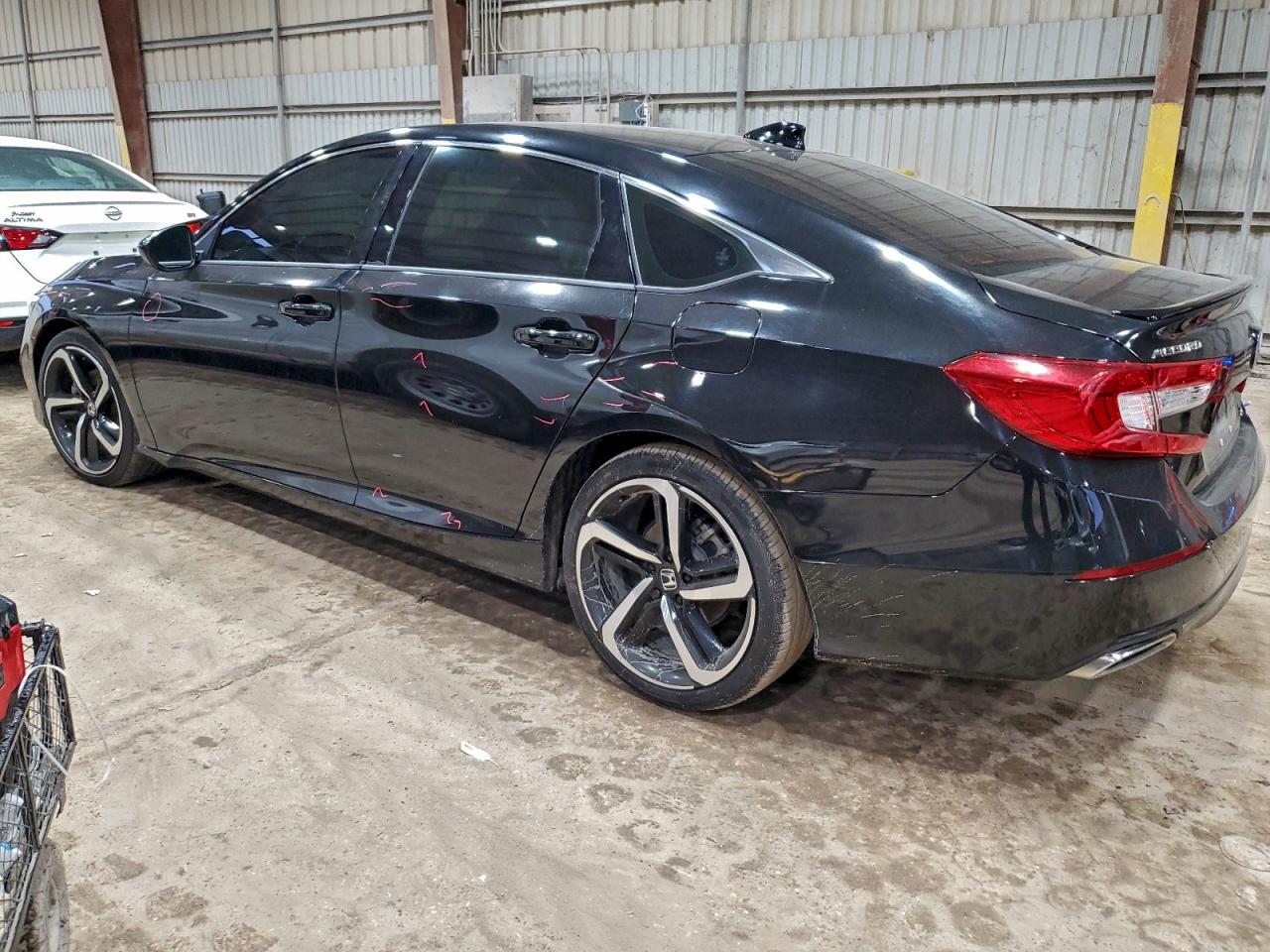 2018 HONDA ACCORD SPORT photo 4