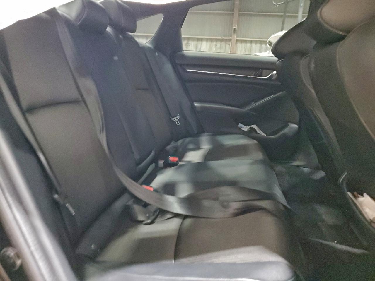 2018 HONDA ACCORD SPORT photo 28