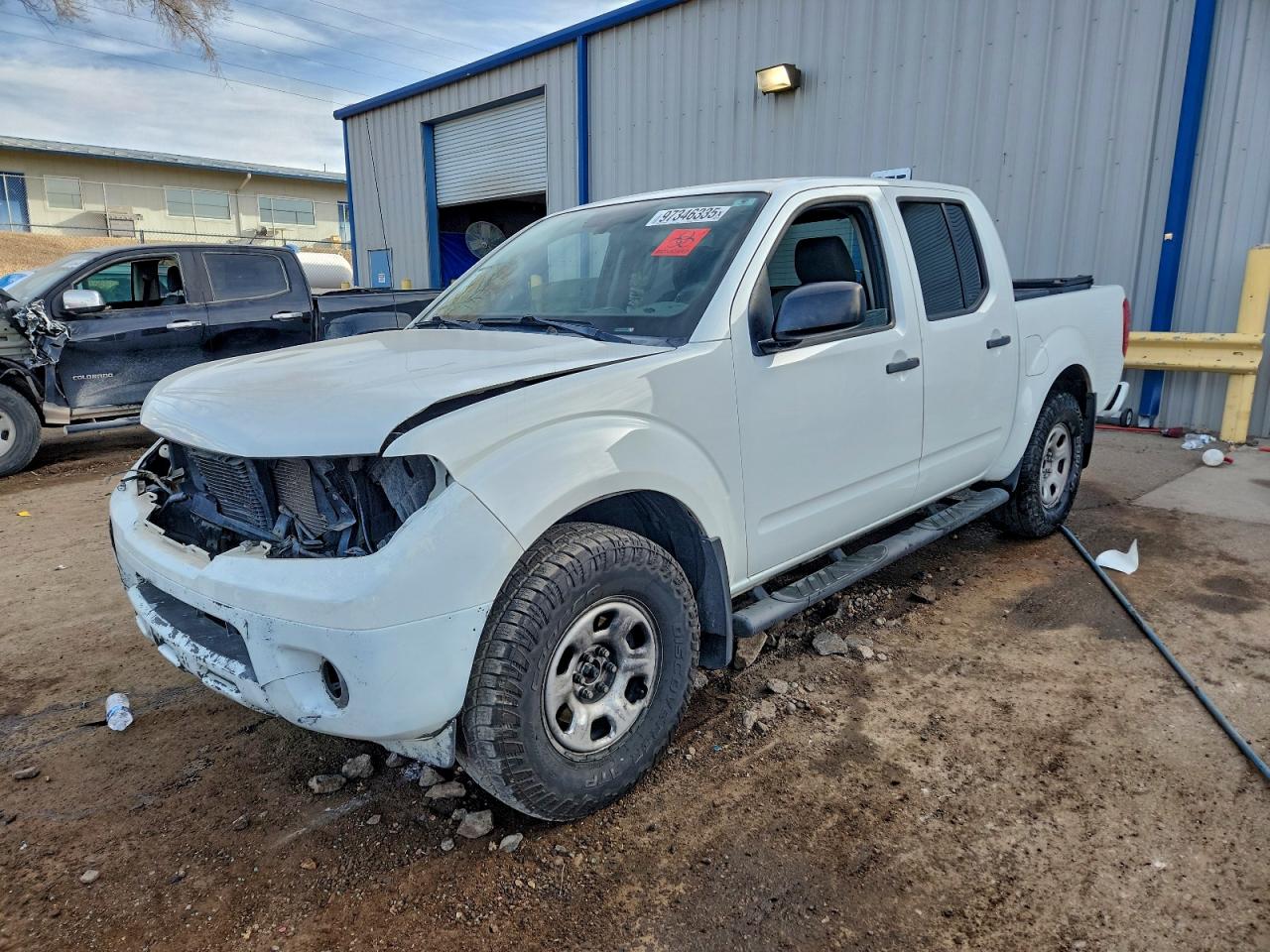 2017 NISSAN FRONTIER