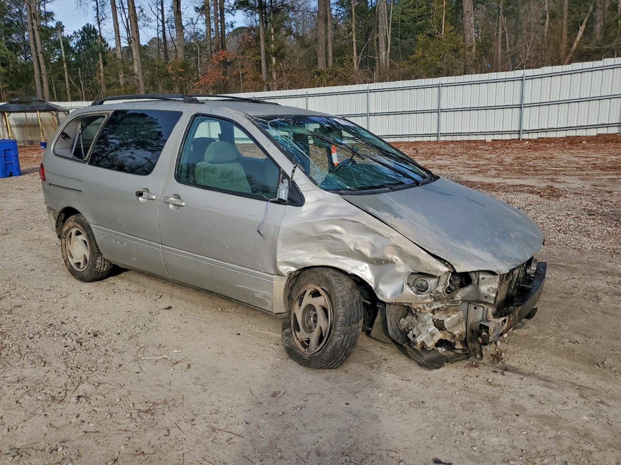 2003 TOYOTA SIENNA LE photo 7