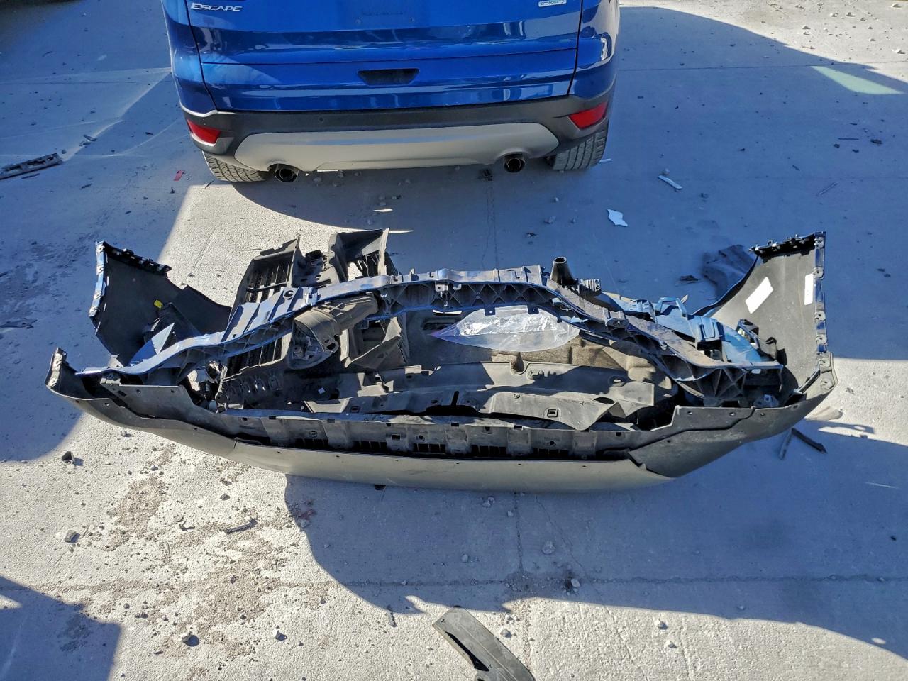 2019 FORD ESCAPE SEL photo 34