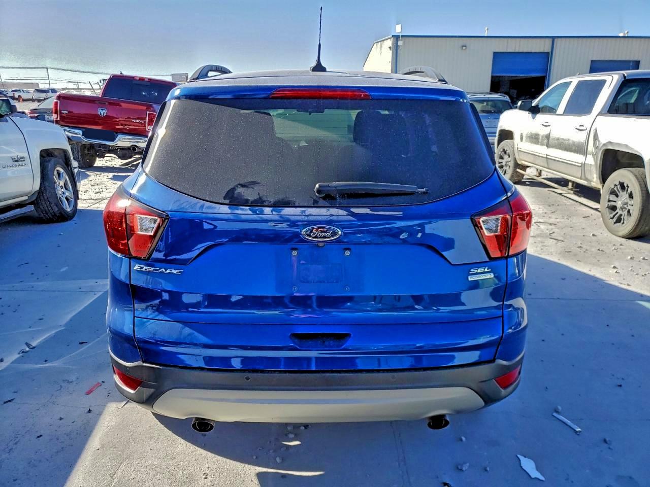 2019 FORD ESCAPE SEL photo 16