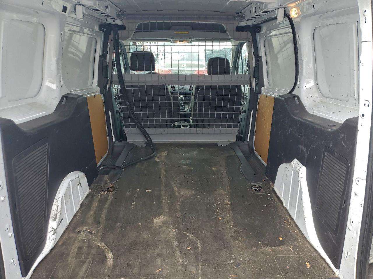 2015 FORD TRANSIT CONNECT XL photo 21