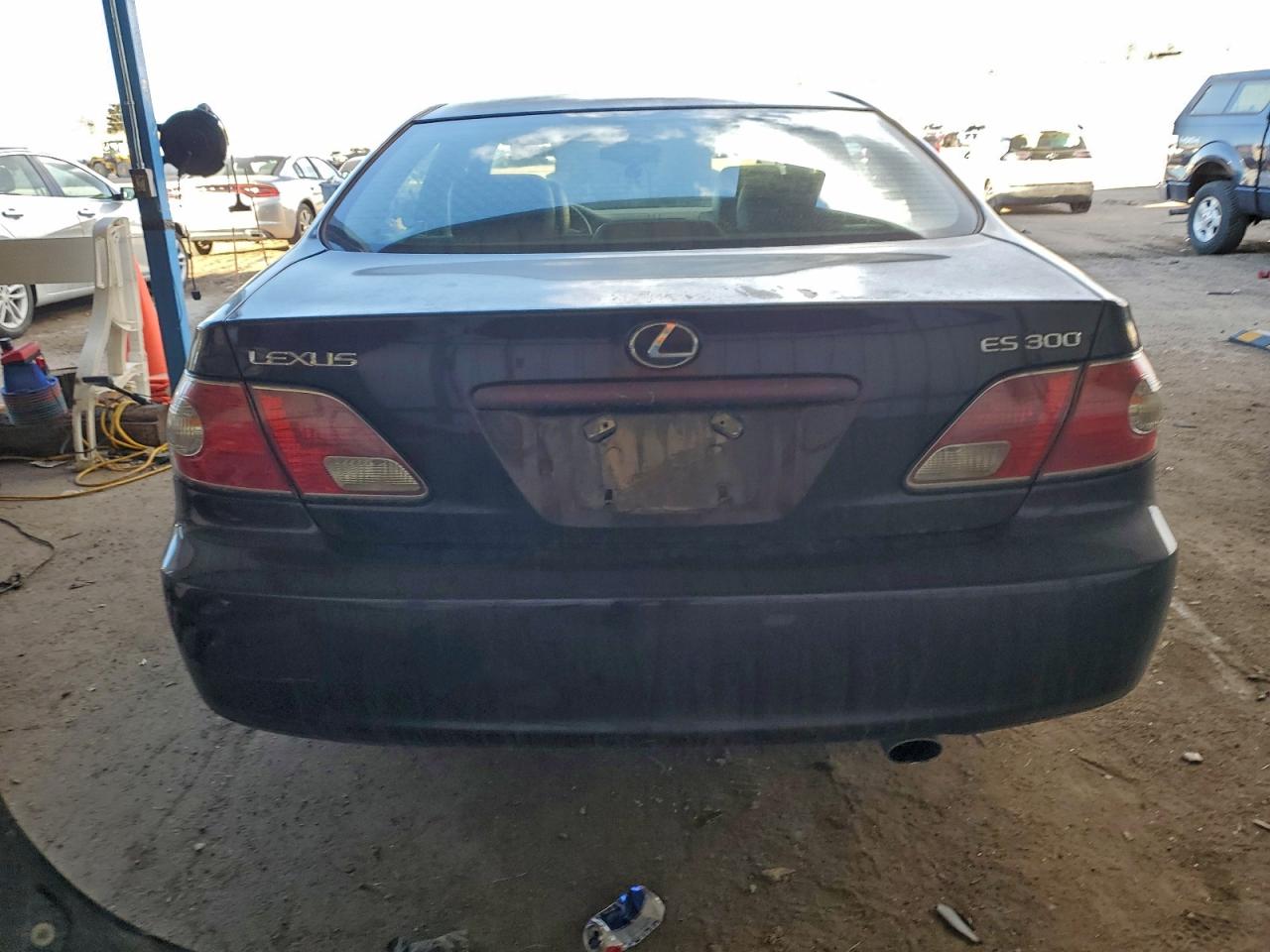 2003 LEXUS ES 300 photo 16