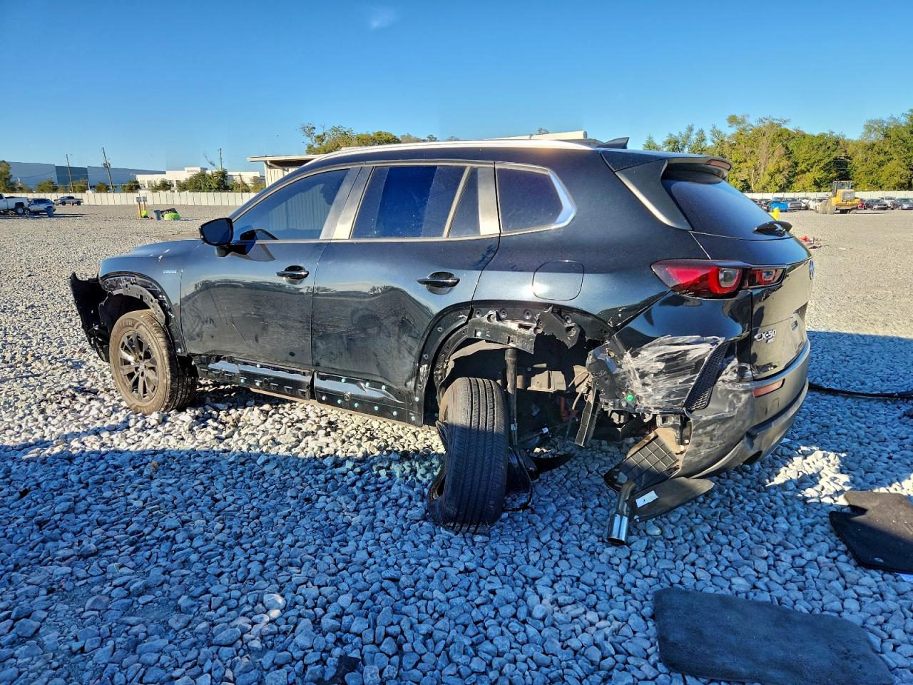 2025 MAZDA CX-50 PREFERRED photo 3