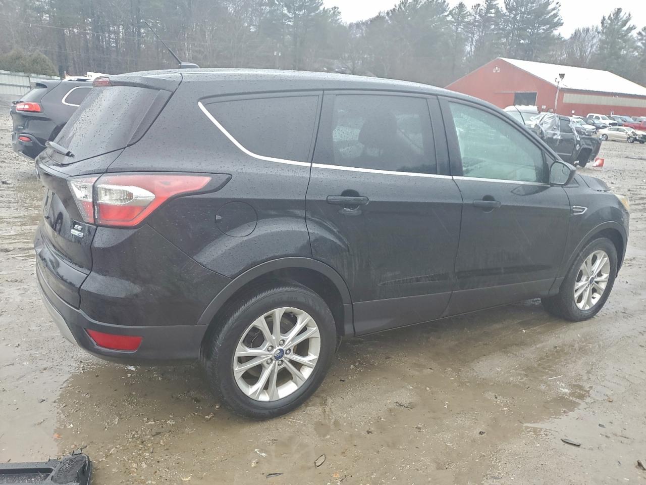 2017 FORD ESCAPE SE photo 3