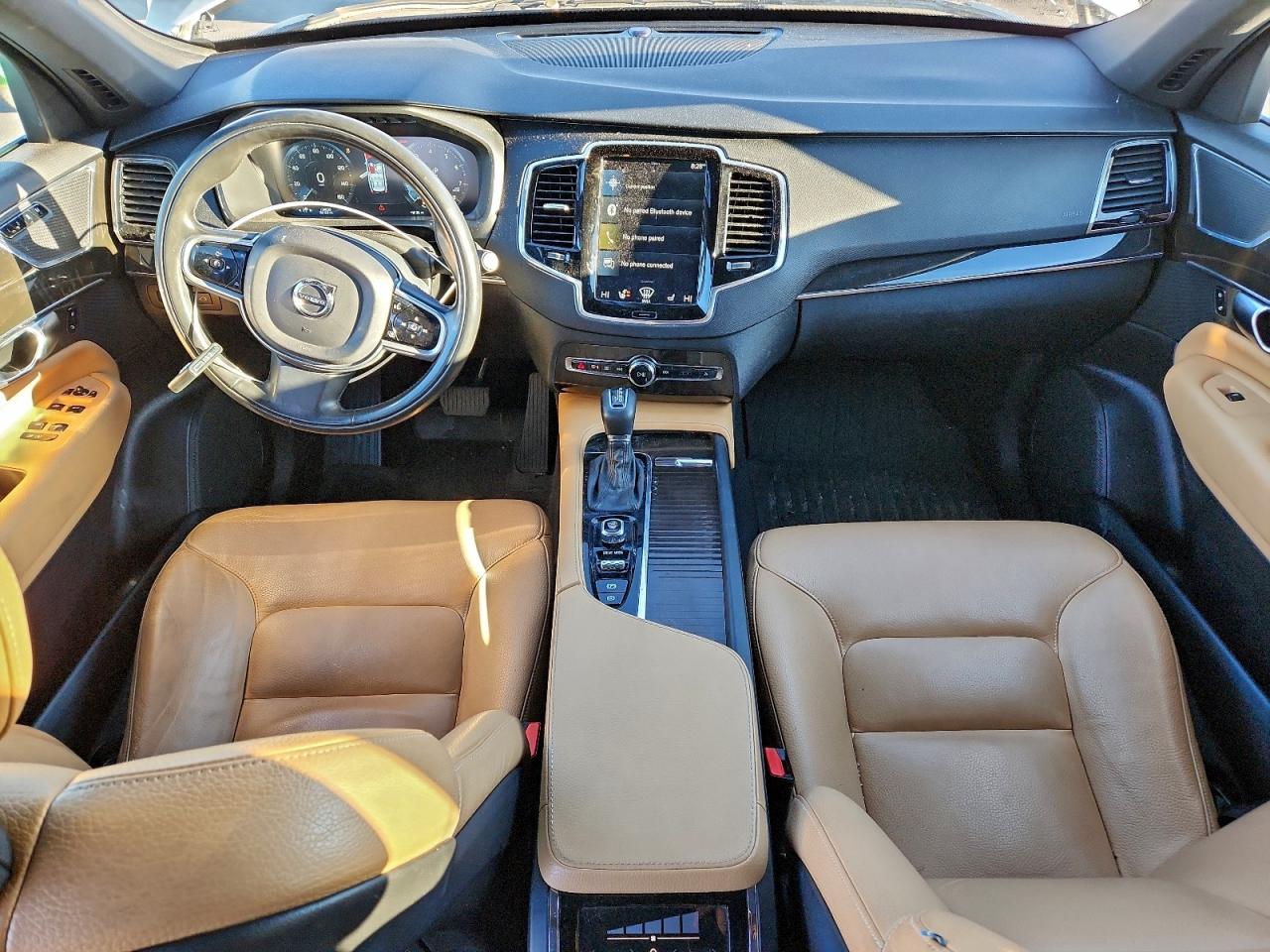 2018 VOLVO XC90 T6 photo 15