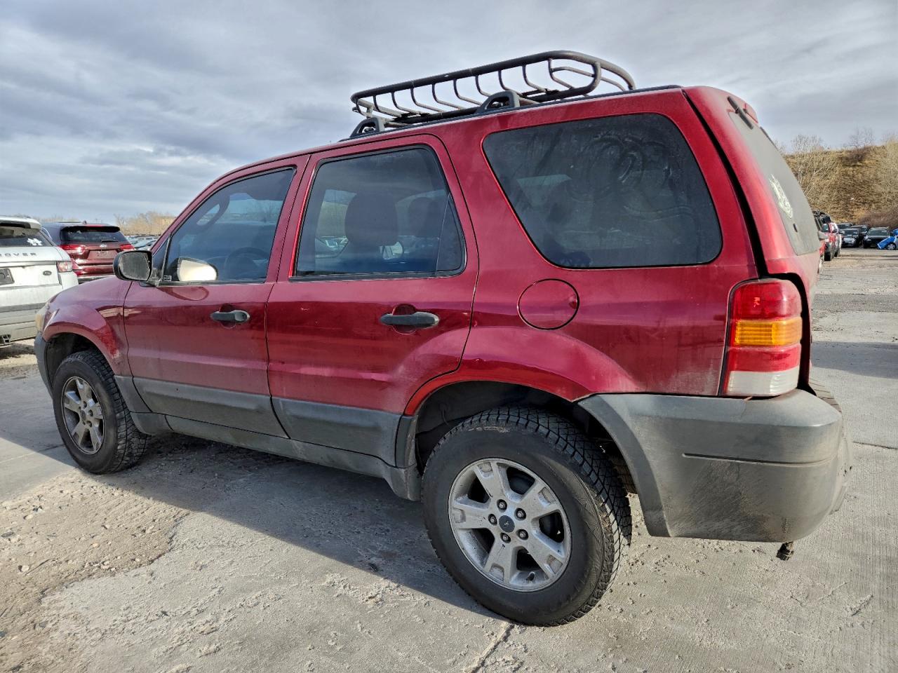 2005 FORD ESCAPE XLT photo 3