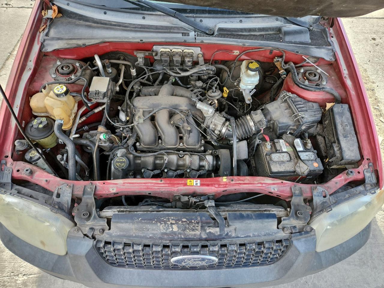 2005 FORD ESCAPE XLT photo 23