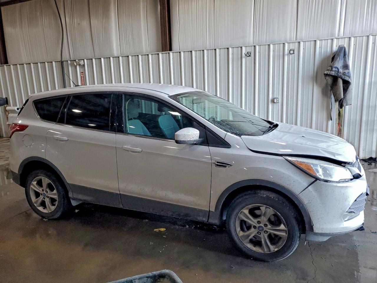 2013 FORD ESCAPE SE photo 4