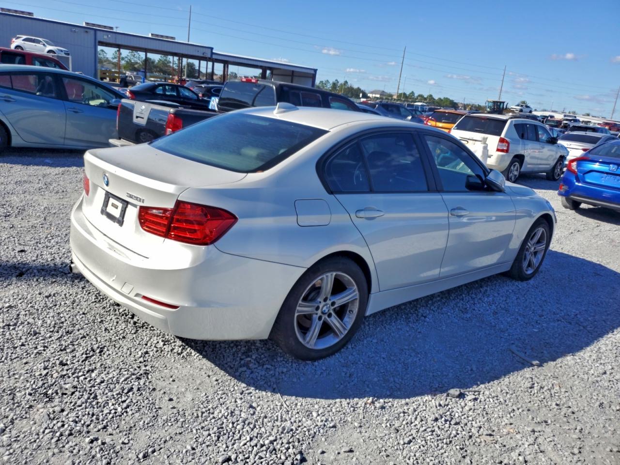 2015 BMW 328 I photo 3