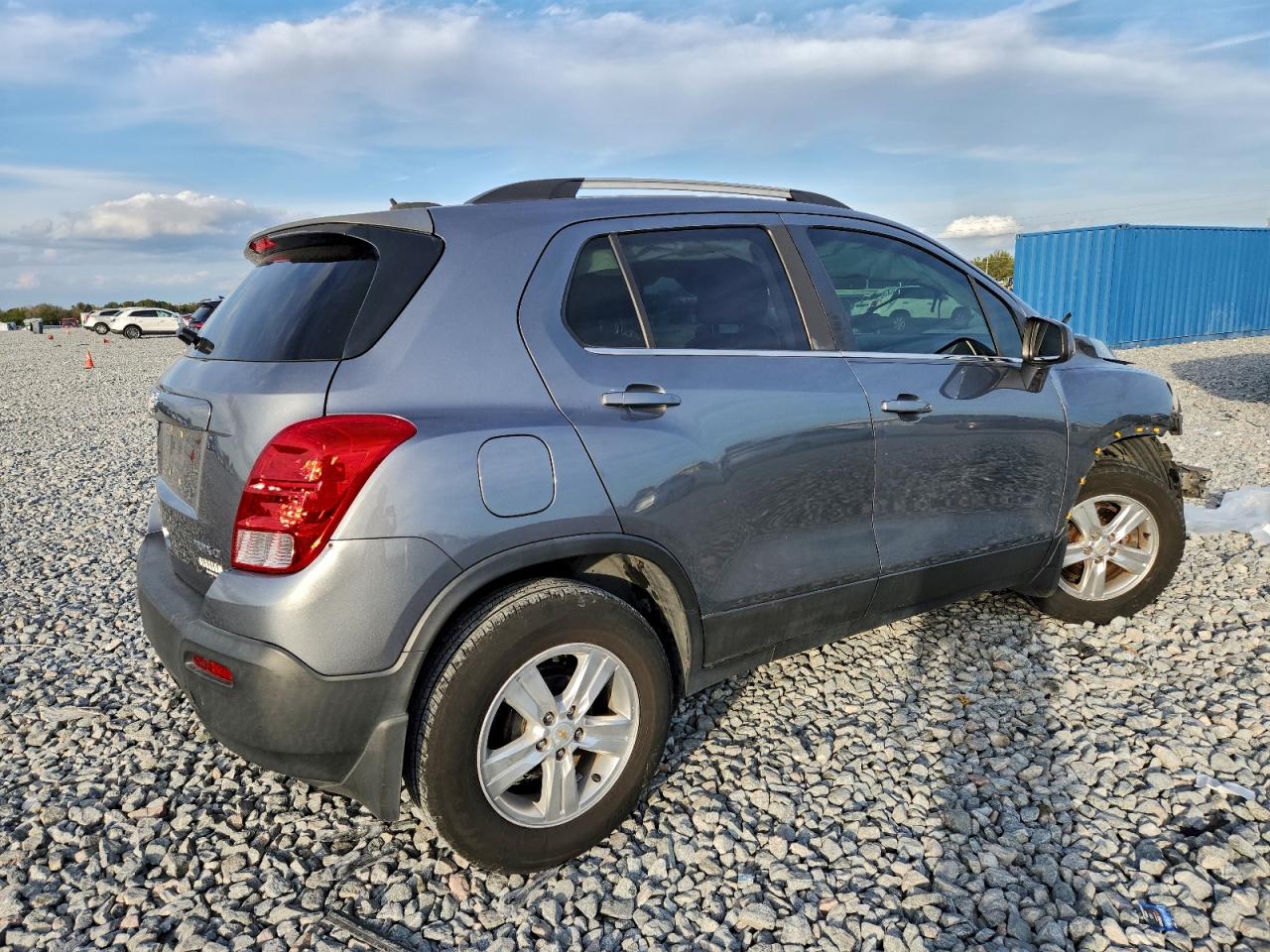 2015 CHEVROLET TRAX 1LT photo 3