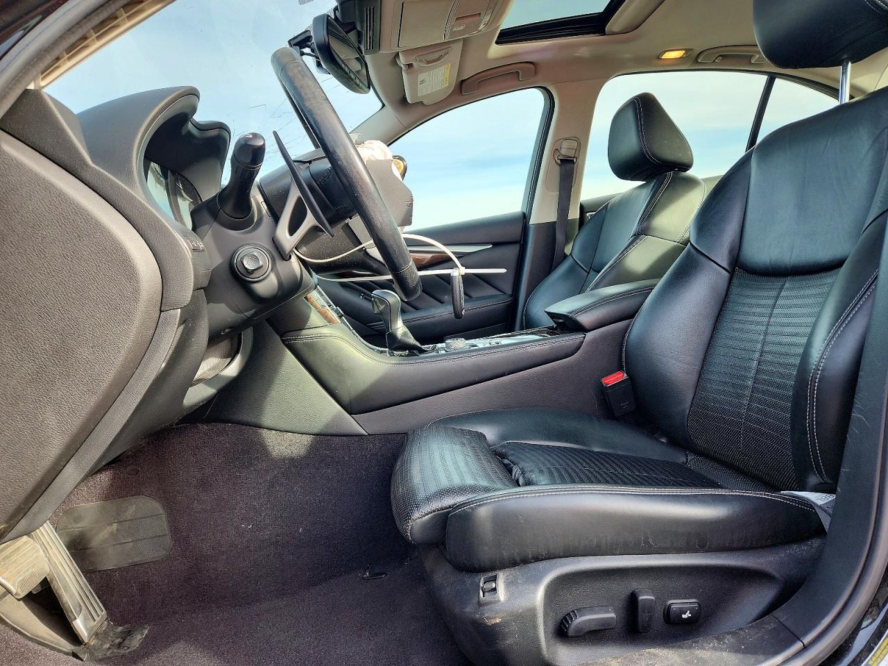 2015 INFINITI Q50 HYBRID PREMIUM photo 19