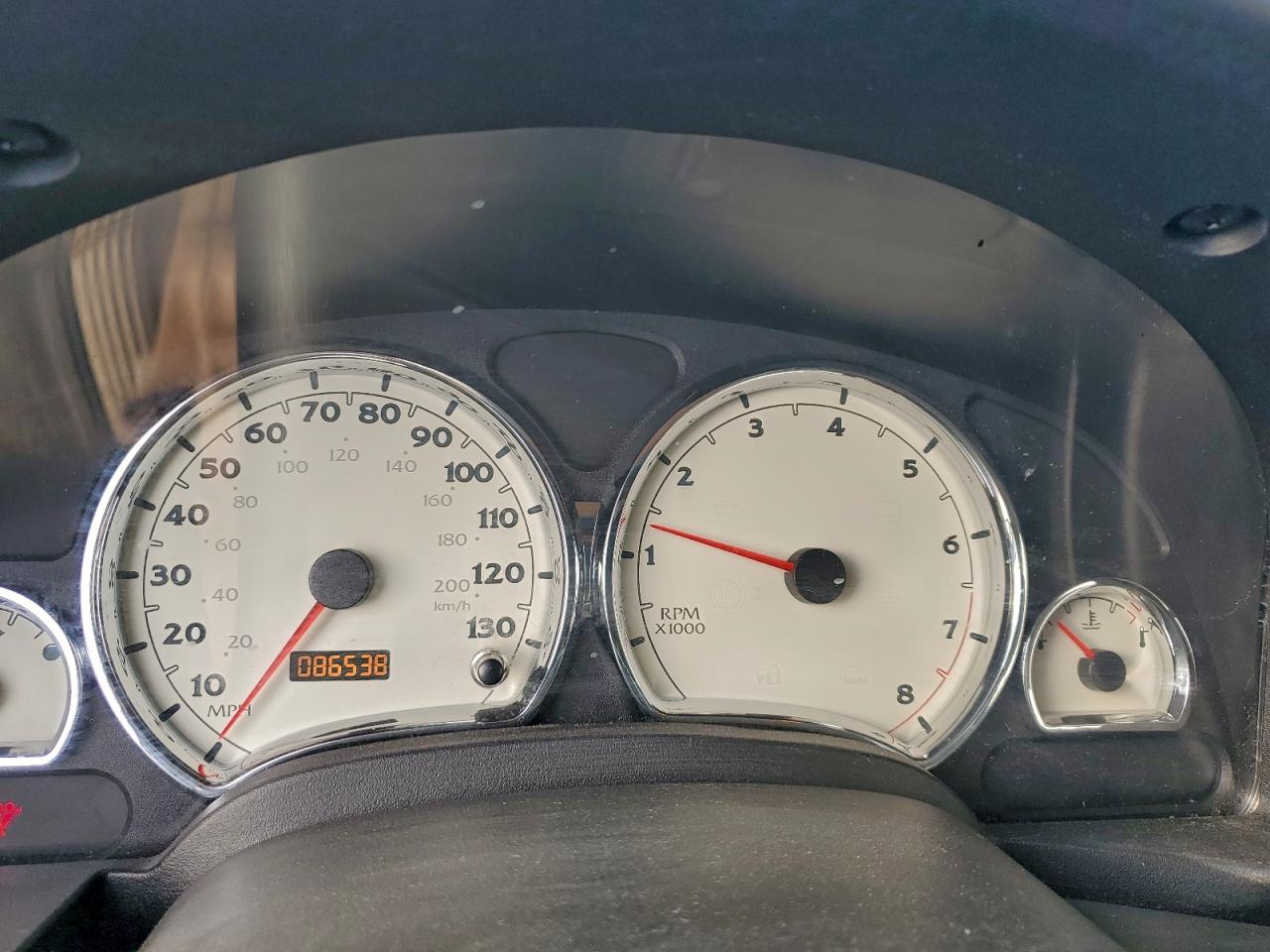 2007 SATURN VUE photo 9
