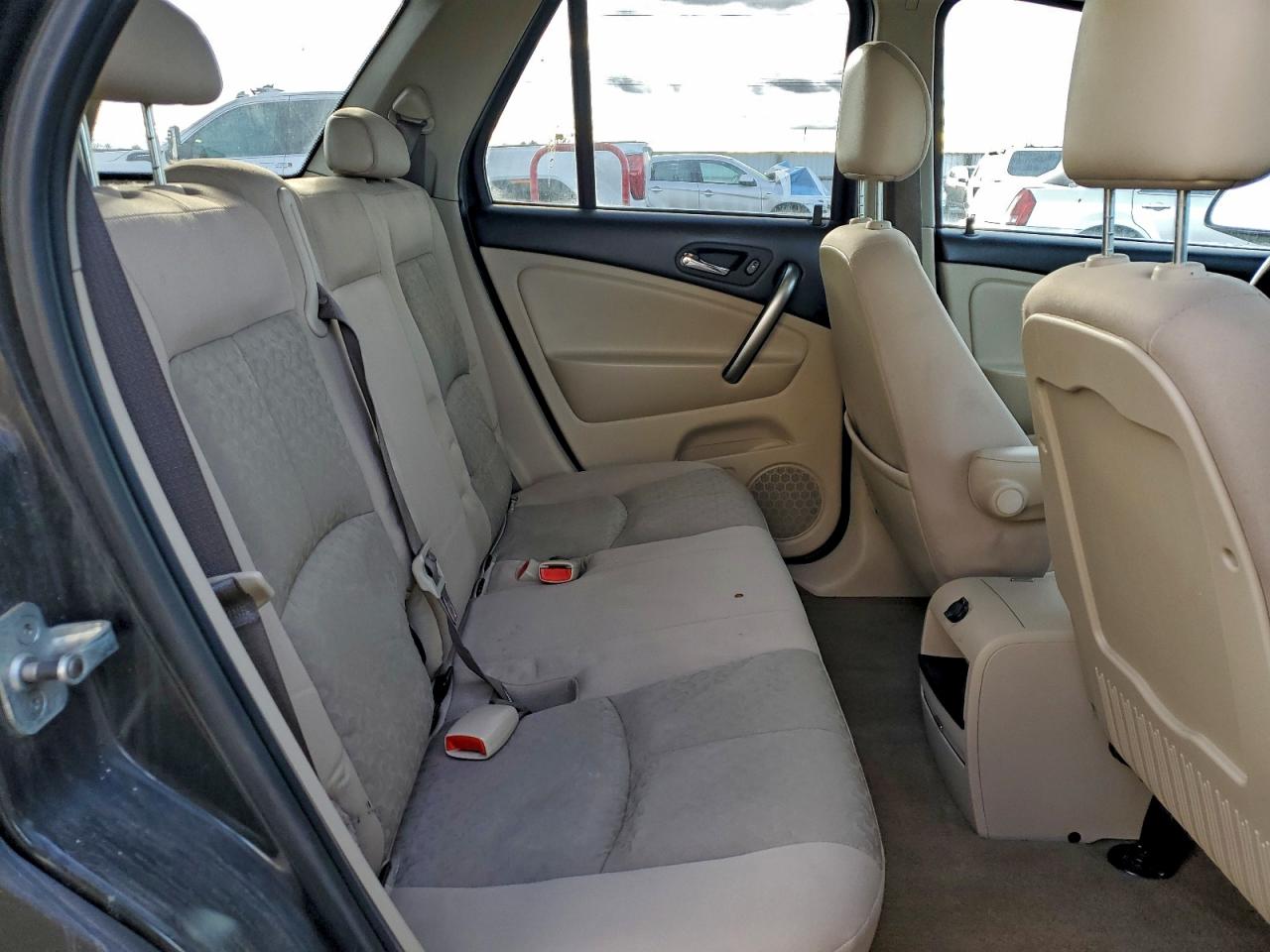2007 SATURN VUE photo 11