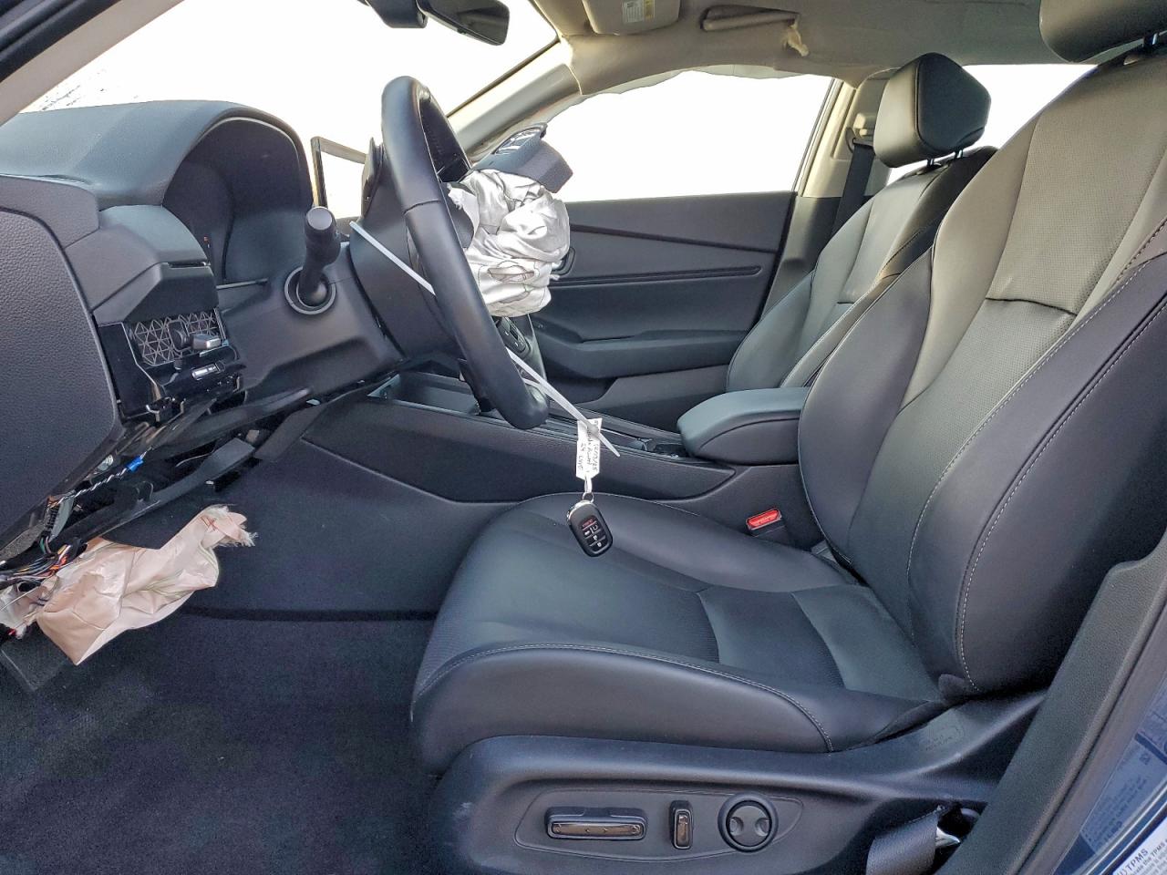 2024 HONDA ACCORD HYBRID EXL photo 25