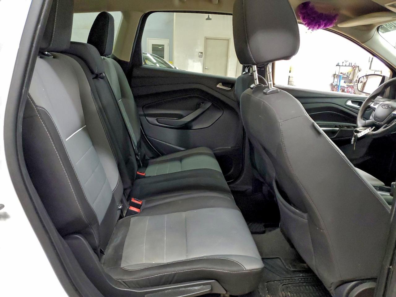 2014 FORD ESCAPE SE photo 31