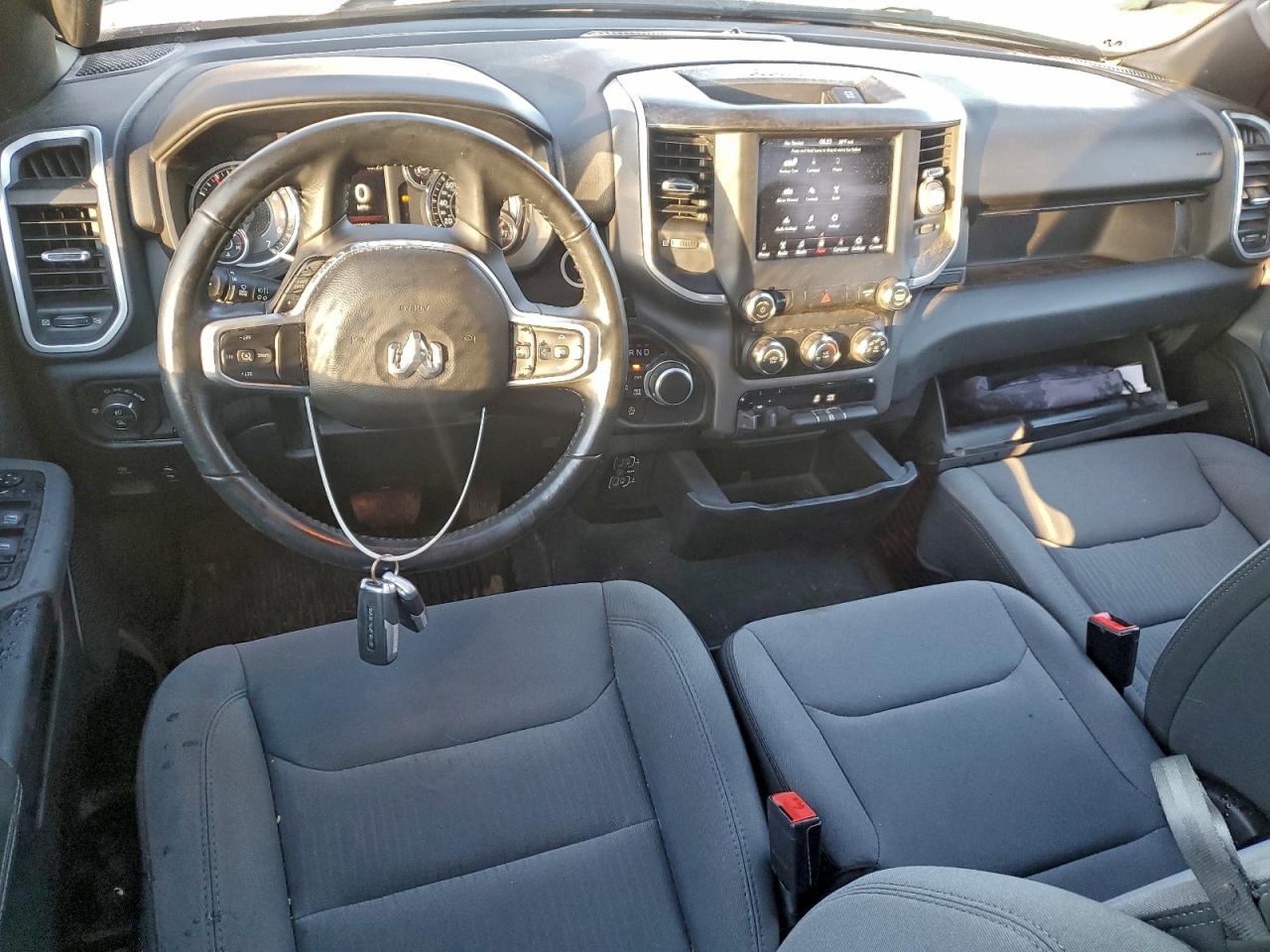 2021 RAM 1500 BIG HORN/LONE STAR photo 8
