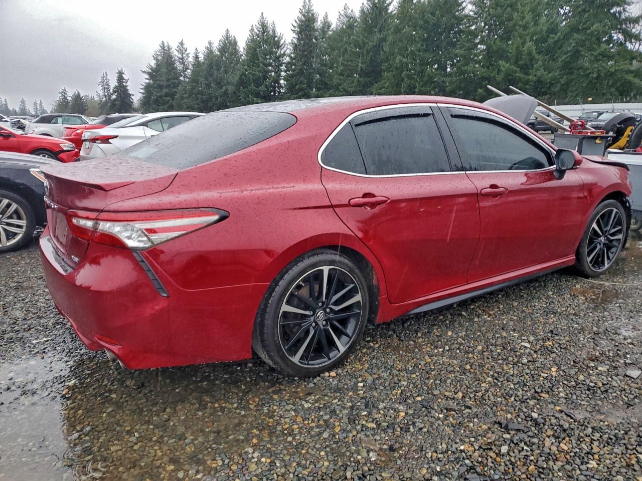 2018 TOYOTA CAMRY XSE photo 3
