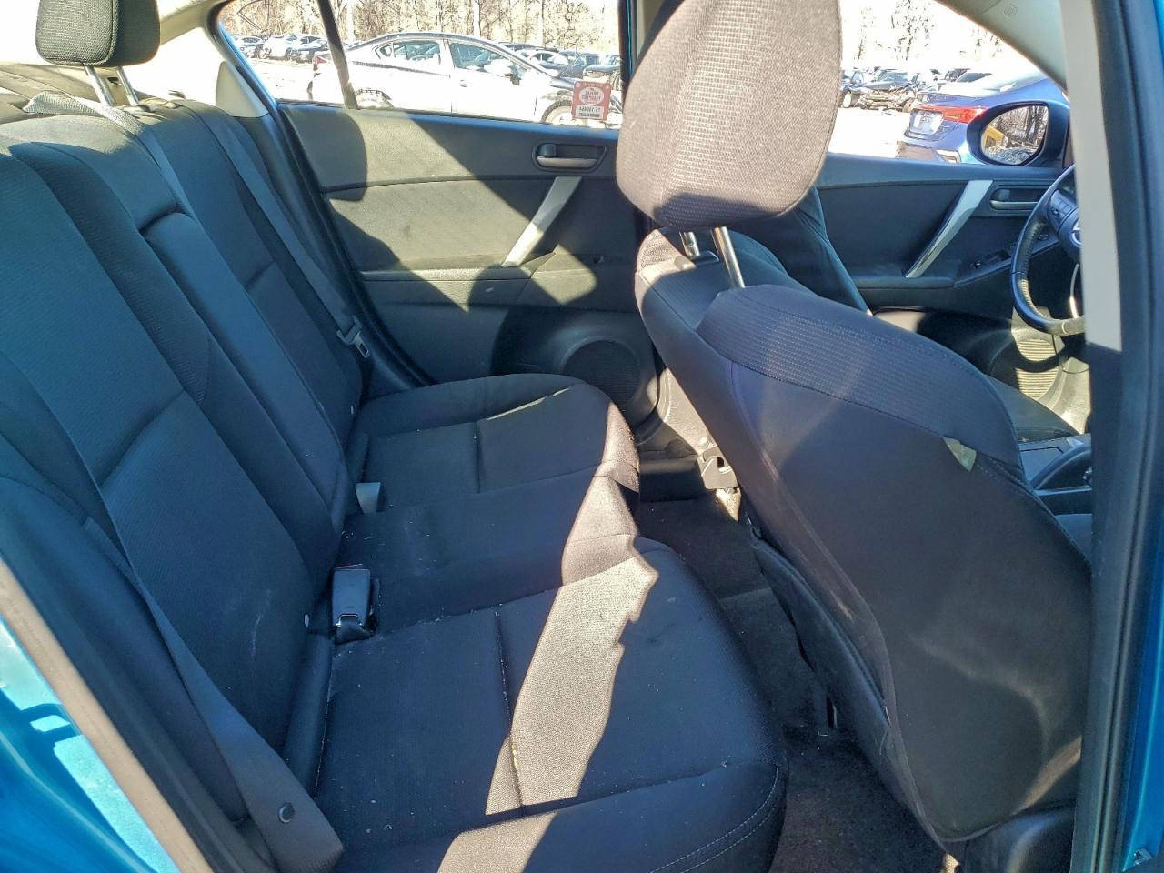 2010 MAZDA 3 S photo 10