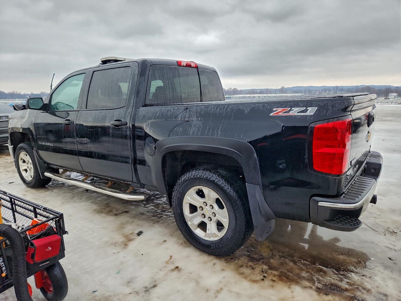 2014 CHEVROLET SILVERADO K1500 LT photo 2
