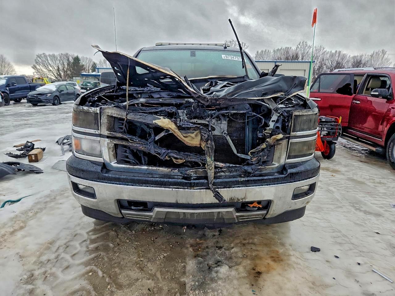2014 CHEVROLET SILVERADO K1500 LT photo 5