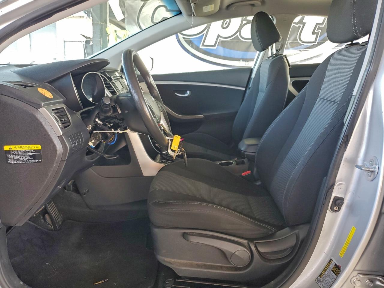 2016 HYUNDAI ELANTRA GT photo 7