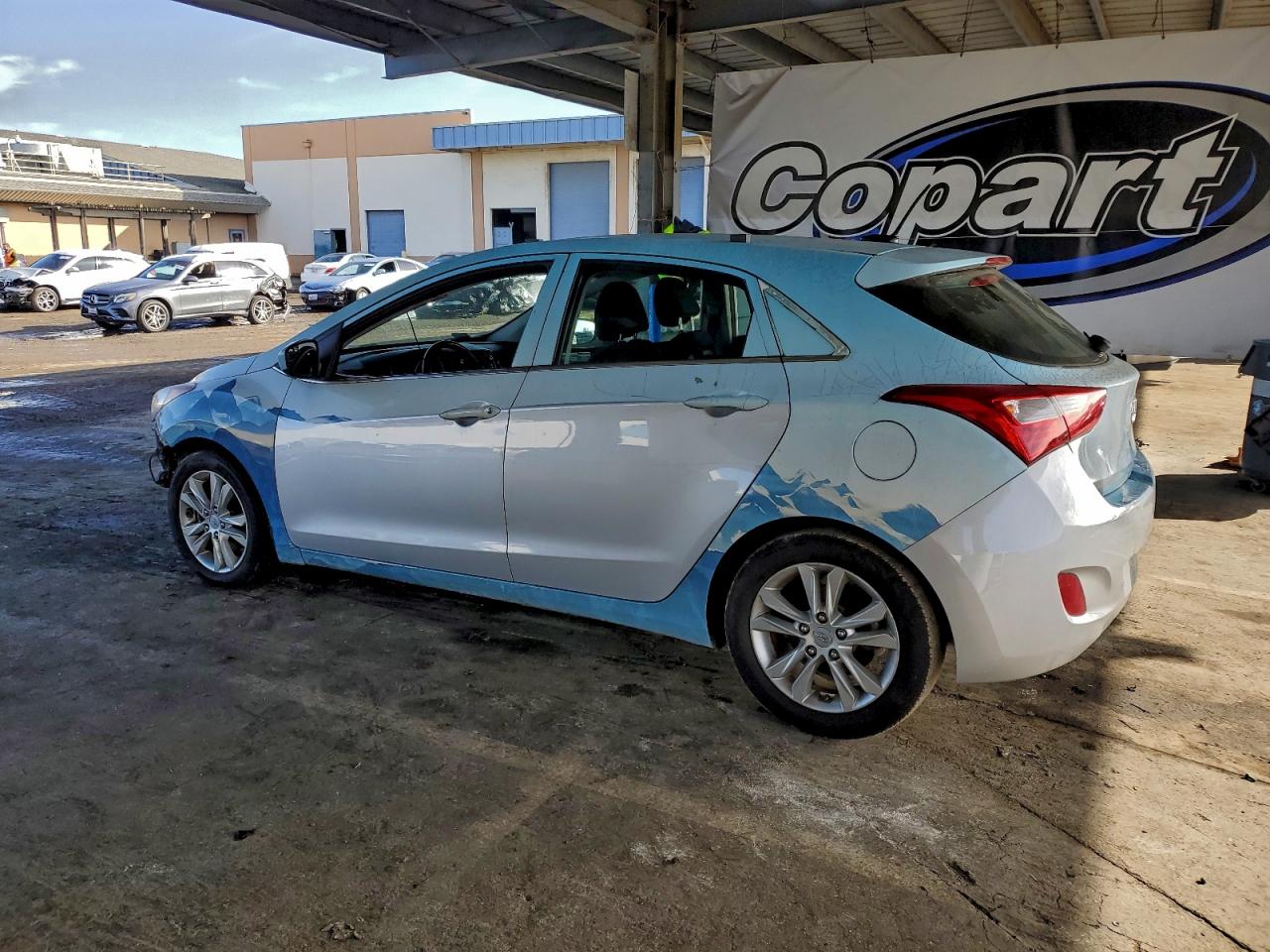 2016 HYUNDAI ELANTRA GT photo 2